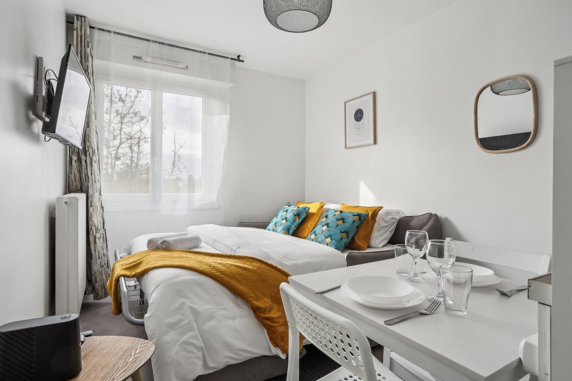 Comfortable Studio Dowtown Corbeil-Essonnes Exterior foto