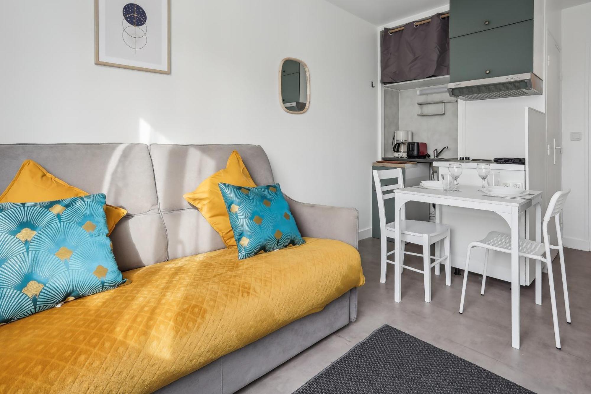 Comfortable Studio Dowtown Corbeil-Essonnes Exterior foto